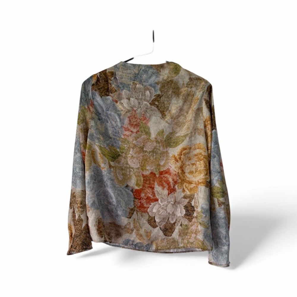 NWT Zara Women's Silky Feel Multi Colored Floral Top‎ Size Medium